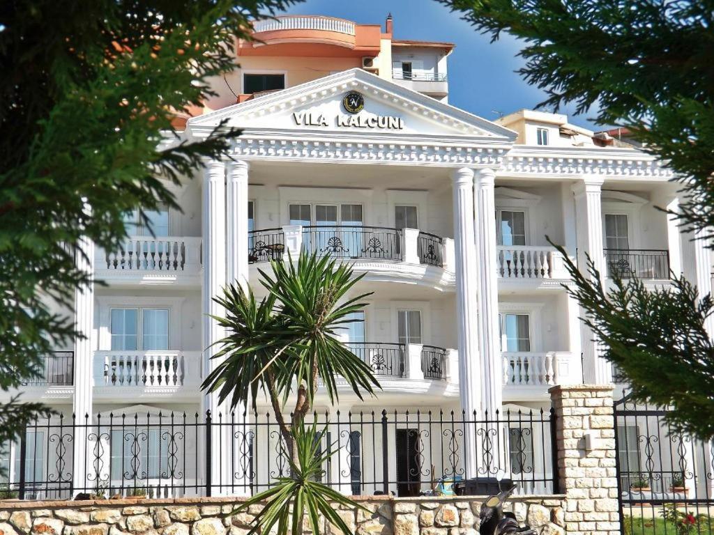 Hotel Vila Kalcuni Sarandë Exterior foto